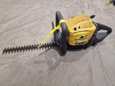 McCulloch Virgina MH542P Petrol Hedge Trimmer - 2