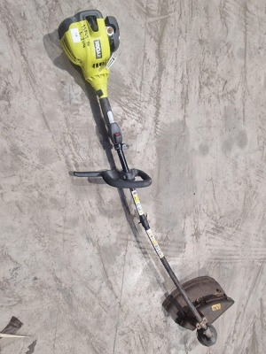 Ryobi RBC30SESB Petrol Strimmer