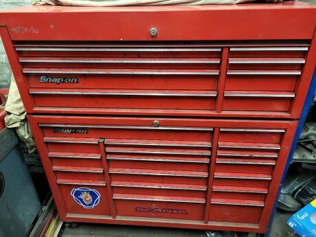 Snap on Toolbox Top and Bottom Box