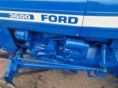 Ford 3600 Tractor  - 14