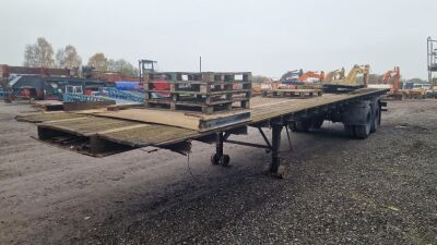 York Tandem Axle Flatbed Trailer - 5