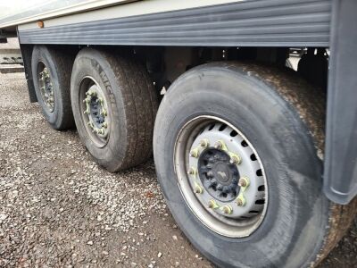 2013 Schmitz Triaxle Fridge Trailer - 6