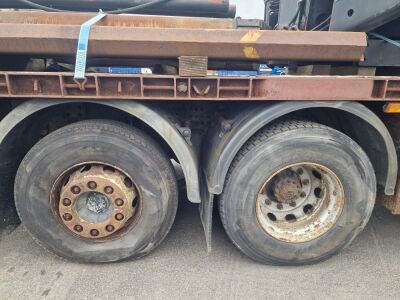 2006 Volvo FM440 8x2 Hiab Flat Body Rigid  - 9