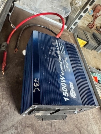 Spark 1500W 24V Inverter 