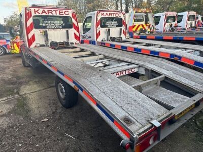 2021 Nissan NV400 Tekna 4x2 Tilt & Slide Rigid - 7