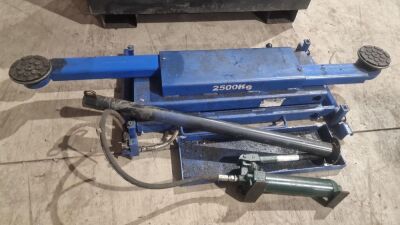 Hydraulic 2500kg Pit Jack