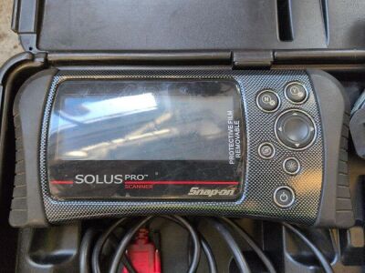 Snap-On Solus Pro Vehicle Scanner - 4