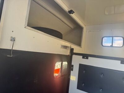 2008 Vauxhall Movano 3500 CDTi LWB Horsebox - 7