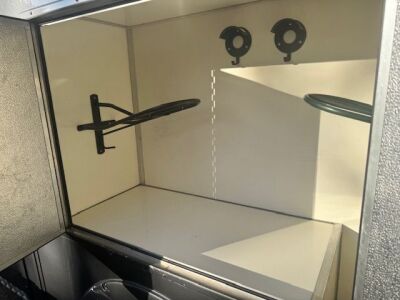 2008 Vauxhall Movano 3500 CDTi LWB Horsebox - 10