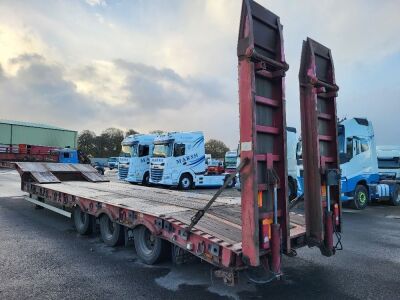 2008 McCauley Triaxle Stepframe Low Loader - 3