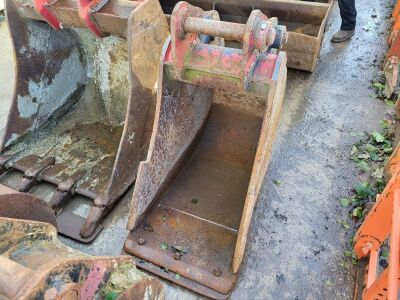 2ft Digging Bucket - 60mm Pins