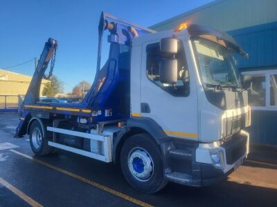 2017 Volvo FL 220 4x2 Telescopic Skip Loader