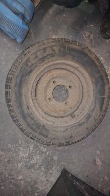 1x 165/80R13 Tyre & Rim