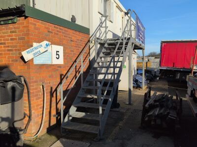 Set of Steps & Gantry