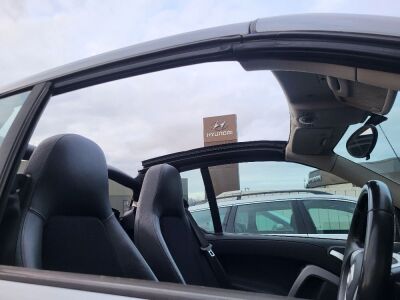 2007 Smart Car Convertible Car - 10