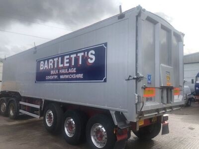 2010 Wilcox 68yd Planksided Alloy Body Tipping Trailer - 4