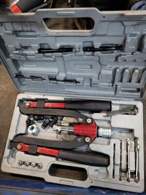 Rivet Gun Set