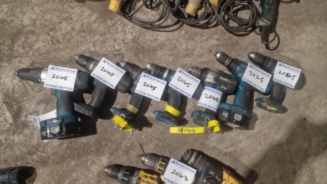 7x Makita Combi Drills 18v