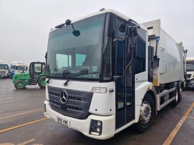 2016 Mercedes 6x2 Rear Steer Refuge Vehicle - 2