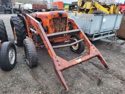 David Brown 950 Tractor - 2