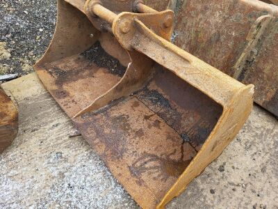 Hill 6ft Ditching Bucket - 65mm Pins