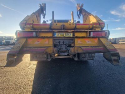 2015 DAF CF330 Skip Loader - 4