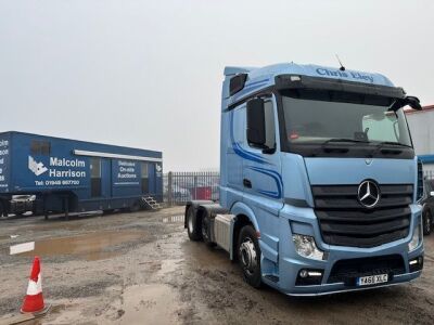 2016 Mercedes Actros 2545 6x2 Midlift Tractor Unit - 2