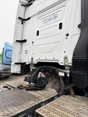 2017 Mercedes Actros 2545 6x2 Midlift Tractor Unit - 12