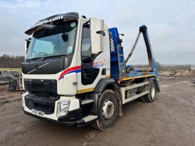 2017 Volvo FL250 4x2 Telescopic Skip Loader
