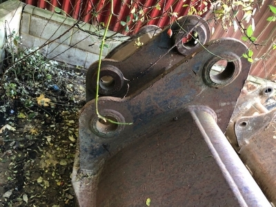 6ft Ditching Bucket - 90mm Pins - 2