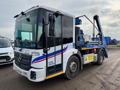 2016 Mercedes Econic 4x2 Telescopic Skip Loader