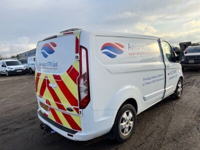 2015 Ford Transit Custom 270 LTD E-Tech Van - 6