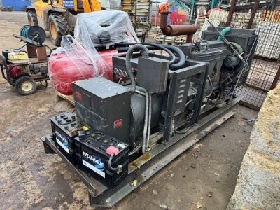 65KVA Brushless Diesel Generator On Stand