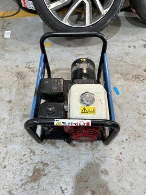 Sealey HG65.30 Portable Petroleum Generator - 2