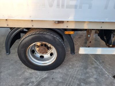 2017 Mitsubishi Fuso Canter 7C18 4x2 Beavertail  - 7