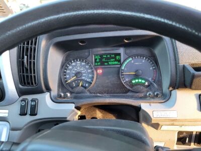 2017 Mitsubishi Fuso Canter 7C18 4x2 Beavertail  - 12