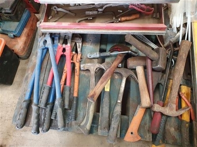 Qty of Hand Tools + Tool Box - 3