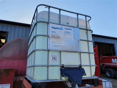 Ad Blue IBC Containing Approx 890Ltrs  - 2