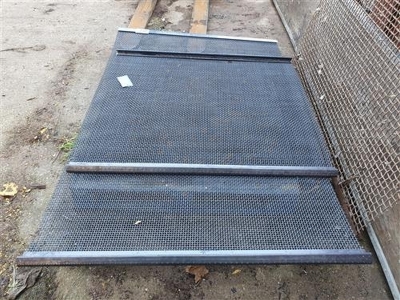 2 Plastic Boxes and Youngman Board - 3