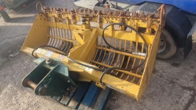 Flail Direct 6ft Flail Tilting Bucket