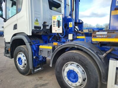 2018 Scania P410 8x4 Hook Loader - 9