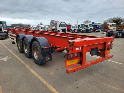 2005 Dennison Triaxle Skeletal Trailer - 3