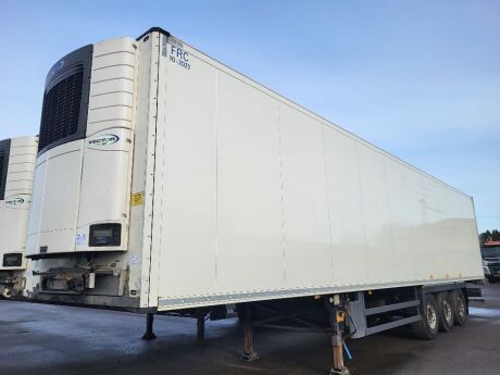 2017 Schmitz Triaxle Fridge Trailer