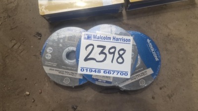 50x 4½" Cutting Discs