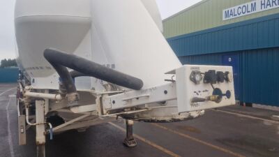 2014 Feldbinder Triaxle 2 Pot Powder Tanker - 7