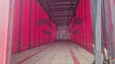 2015 Dennison Triaxle Curtainsider Trailer - 9