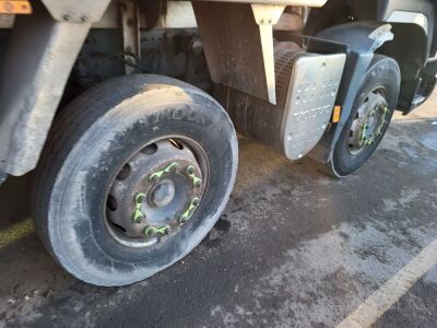 2012 Volvo FMX 8x4 Alloy Body Tipper - 10