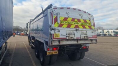 2015 Renault C430 Comfort 8x4 Tipper - 4