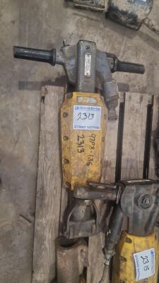 Hydraulic Breaker