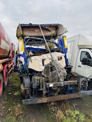 2011 Iveco Strallis 6x2 Midlift Tractor Unit